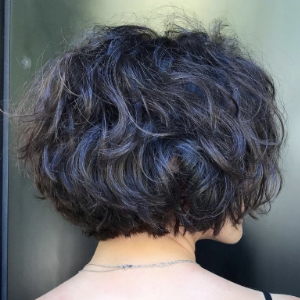 bob haircut for curly hair