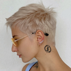 pixie haircut