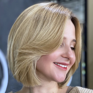 bob haircut, highlights, and toning