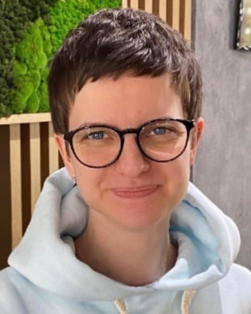 pixie haircut